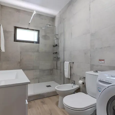 Apartment #400 Oasis 1br & Pool